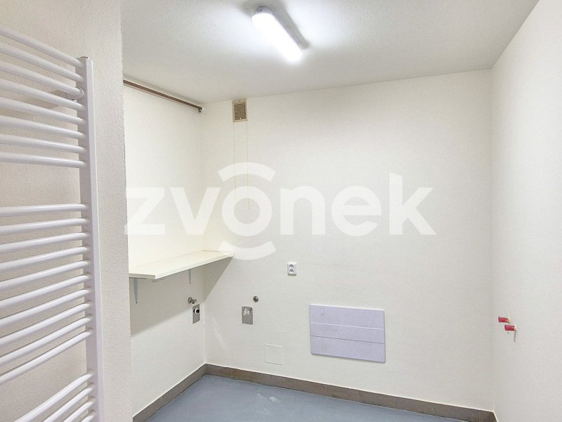 Luxusní vila Zlín - Příluky, velká zahrada, garáž