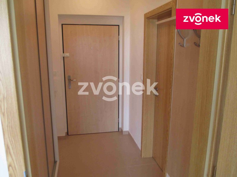 Pronájem bytu 2+kk ve Štěpnicích na Zahrádkách vedle Nemocnice.