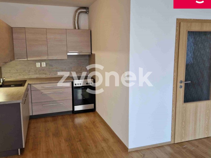 Pronájem bytu 2+kk ve Štěpnicích na Zahrádkách vedle Nemocnice.