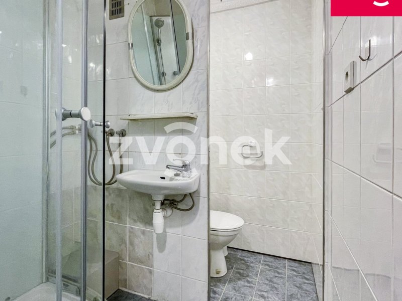 Pronájem bytu 1+1 ve Zlíně s dechberoucím výhledem – Zlín, Padělky