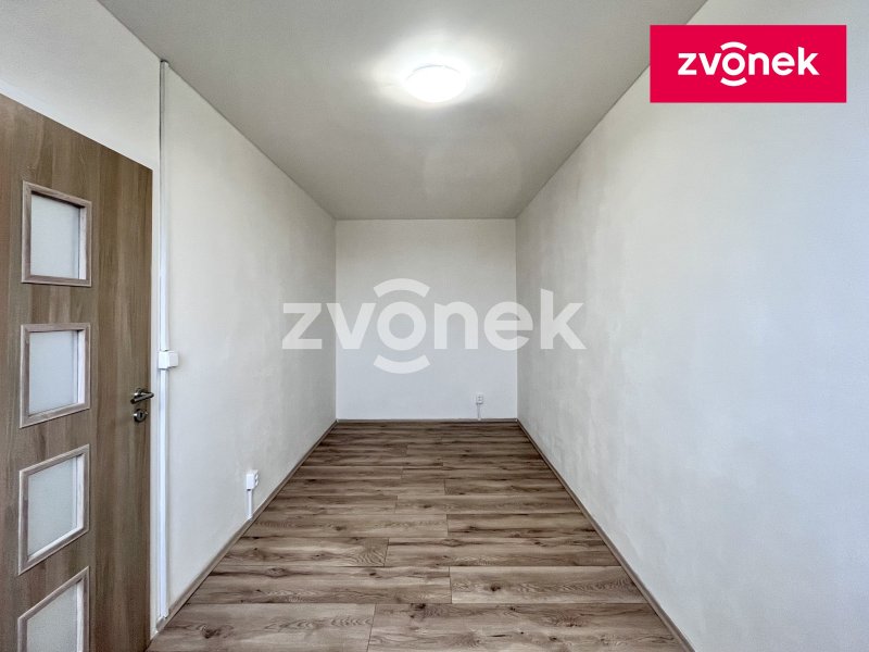 Pronájem 2+1 po rekonstrukci, SNP, Zlín, IHNED