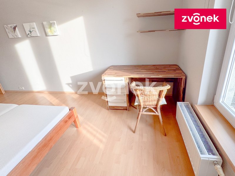 2+kk Zlín - Na Honech, vybavený, terasa, garáž, ihned