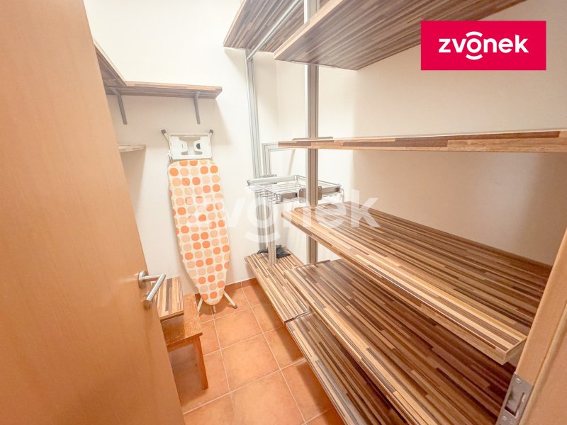 2+kk Zlín - Na Honech, vybavený, terasa, garáž, ihned