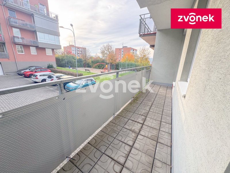 2+kk Zlín - Na Honech, vybavený, terasa, garáž, ihned