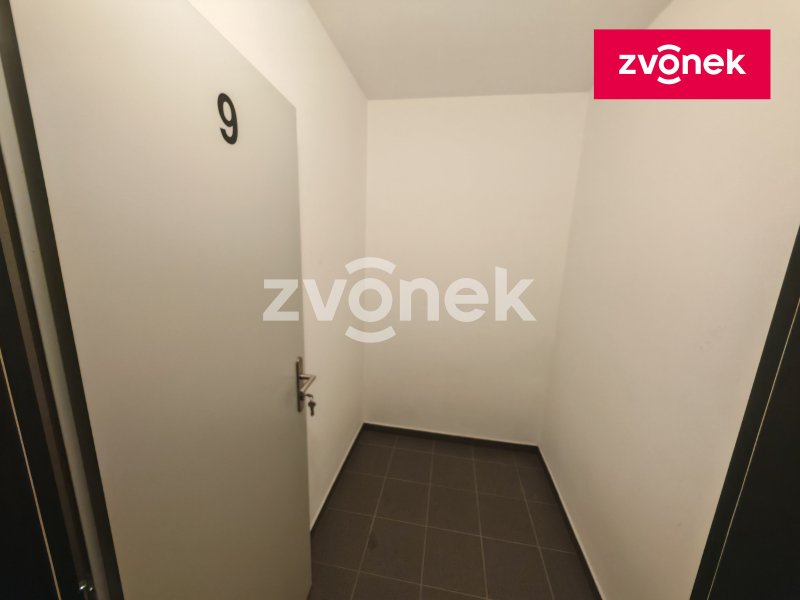 Mezonetový byt 1+kk, U Majáku