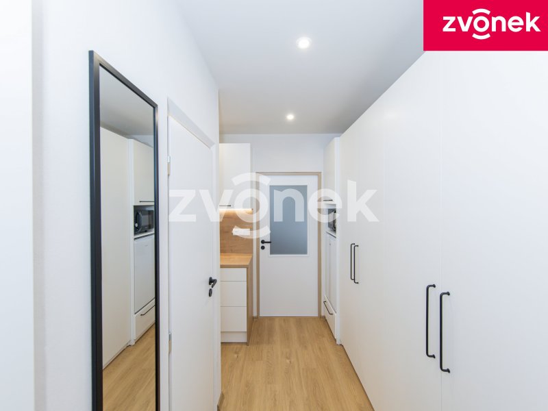 Pronájem bytu 1+kk Vsetín - Luh