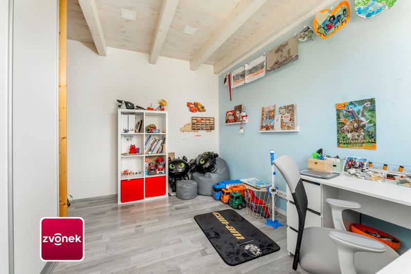 Prodej rodinného domu 4+kk, 191 m², Zádveřice-Raková