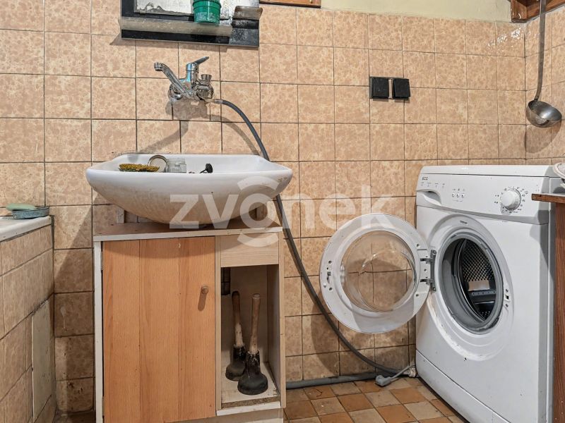 Prodej prostorného rodinného domu s vinným sklípkem a zahradou – Žeravice u Kyjova