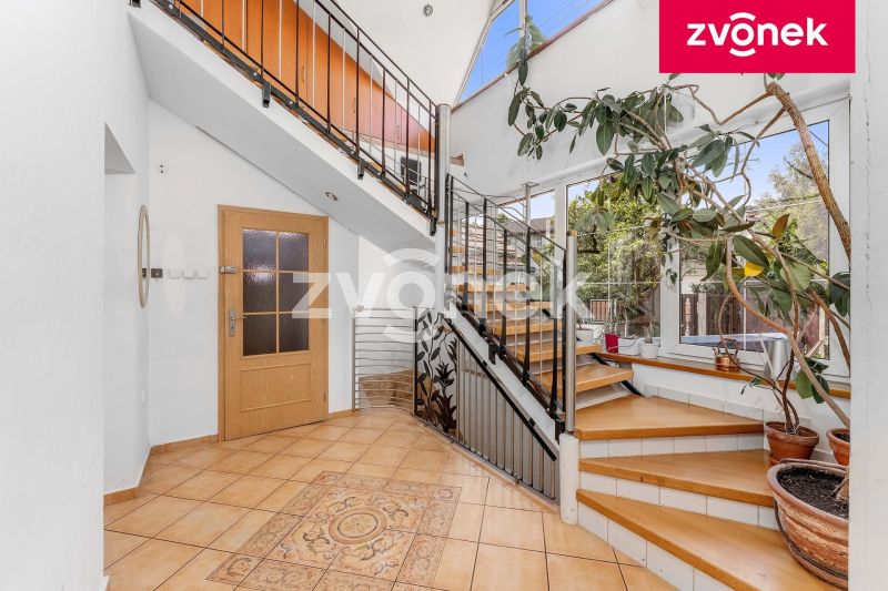 Prodej rodinného domu 207 m², Březnice