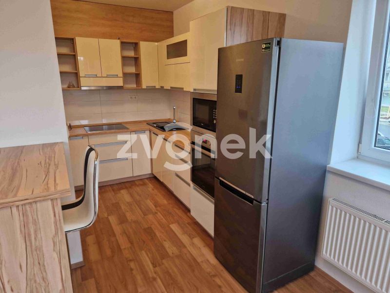 Pronájem bytu 2+kk 49 m² na Zahrádkách, Uherské Hradiště
