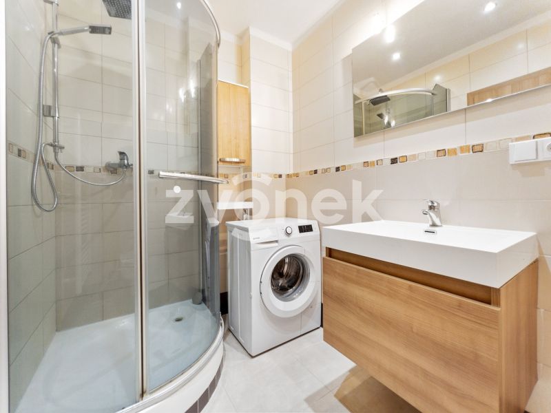 Pronájem bytu 2+kk 34 m², Zlín