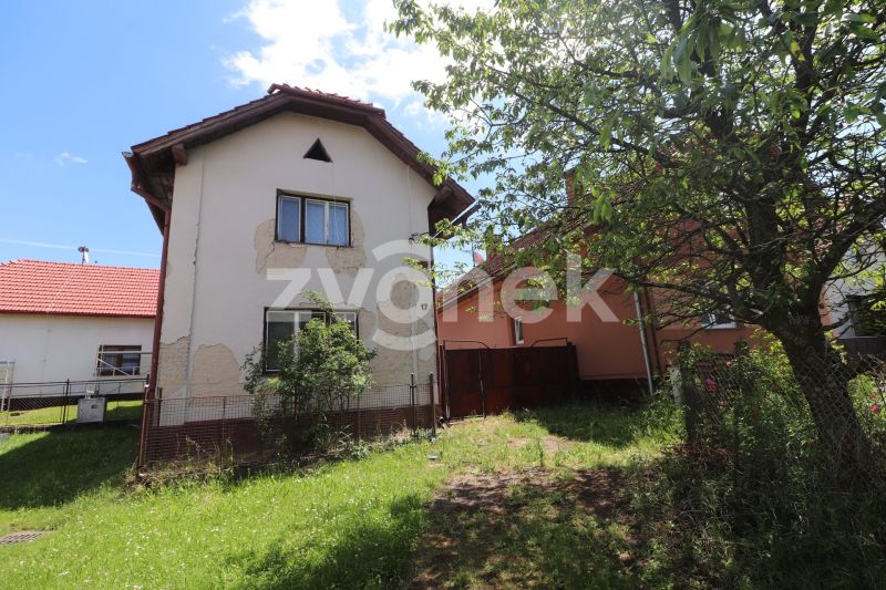 Prodej rodinného domu s velkou zahradou, Vlachovice - Vrbětice