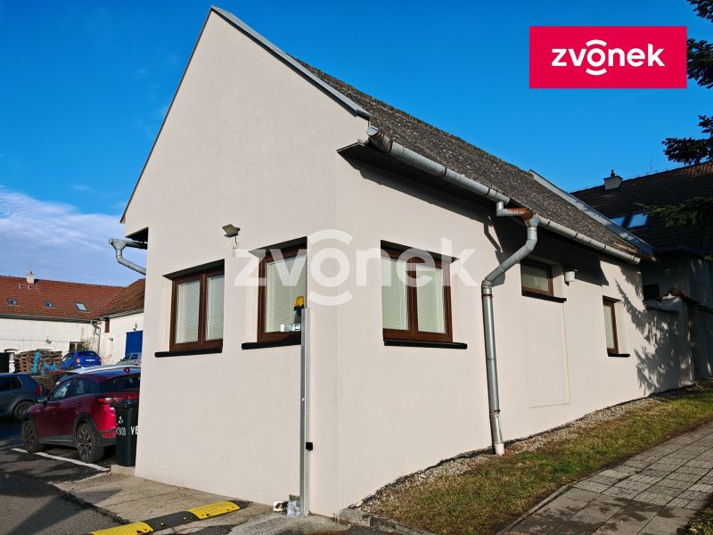 Pronájem obchodního prostoru 35 m², Zlín - Mladcová