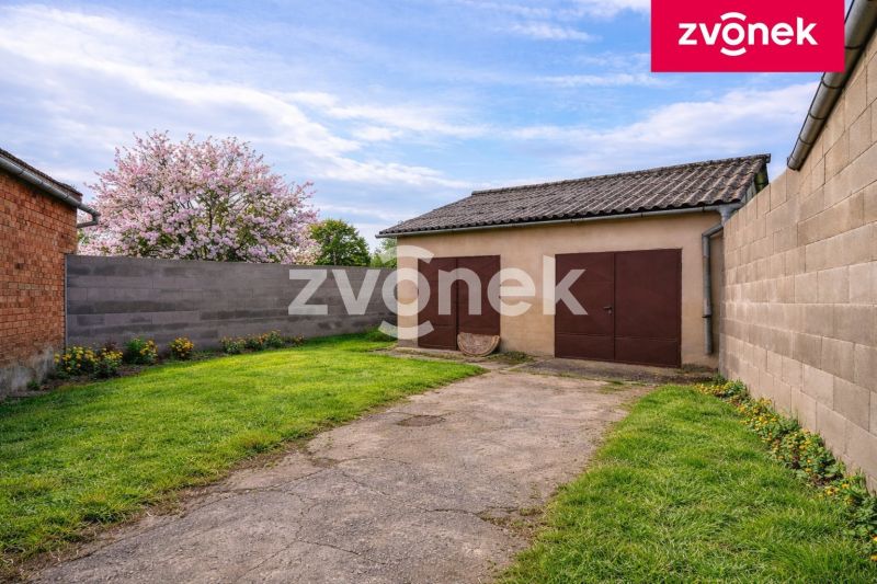Prodej stavebního pozemku 454 m², Sazovice