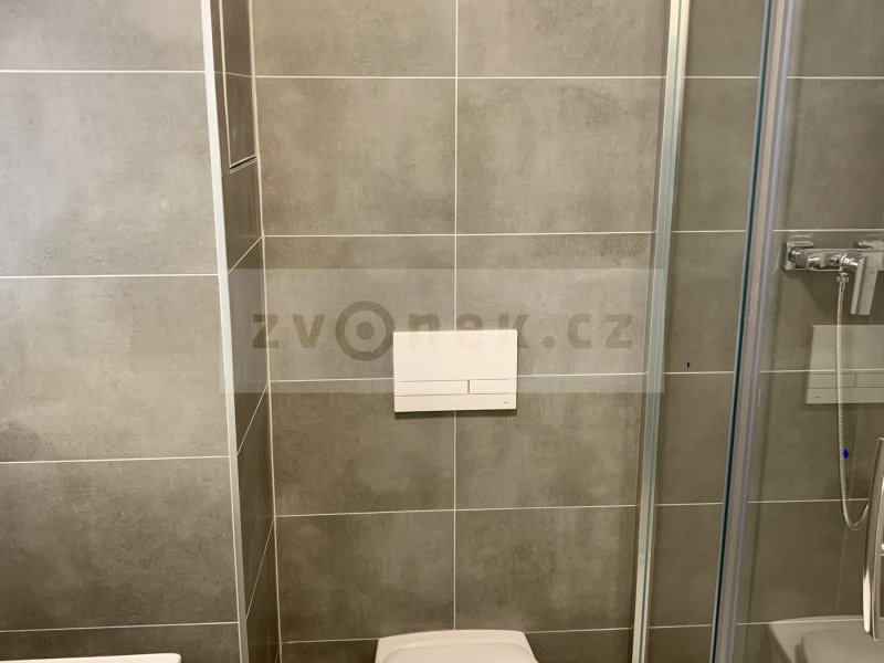 Pronájem bytu 1+kk 26m2 ve Zlíně na Tř.T. Bati 5213