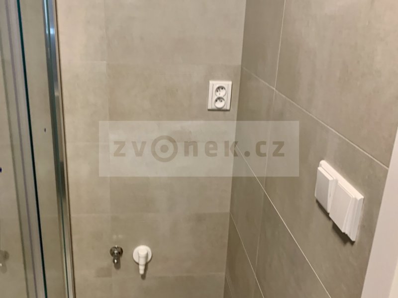 Pronájem bytu 1+kk 26m2 ve Zlíně na Tř.T. Bati 5213