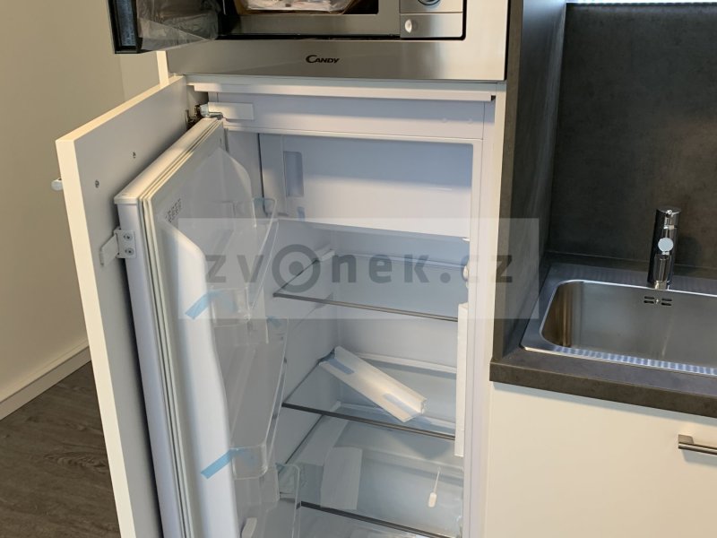 Pronájem bytu 1+kk 26m2 ve Zlíně na Tř.T. Bati 5213