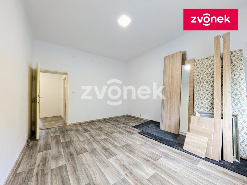 Pronájem bytu 2+1 Na Kamencoch