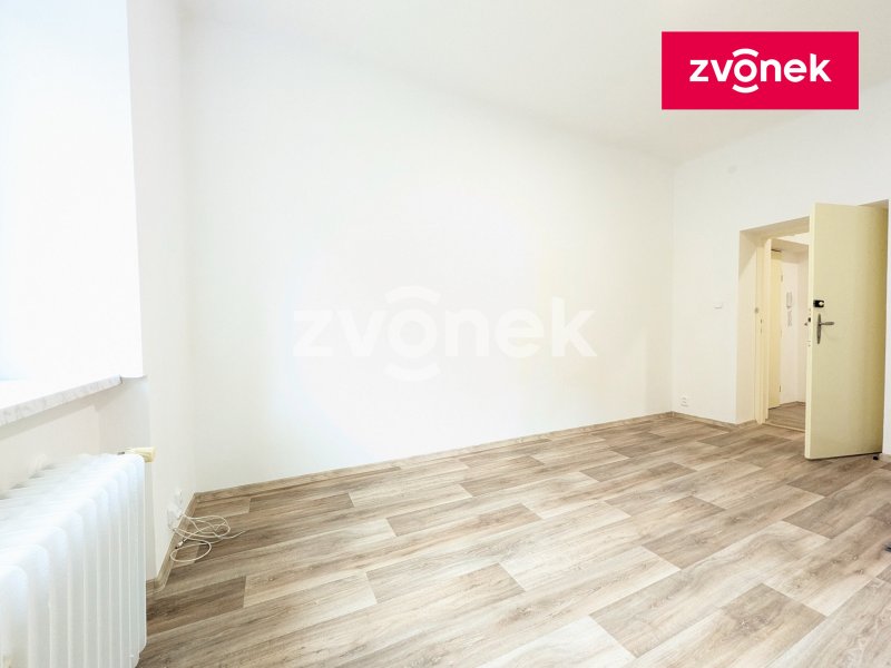 Pronájem bytu 2+1 Na Kamencoch