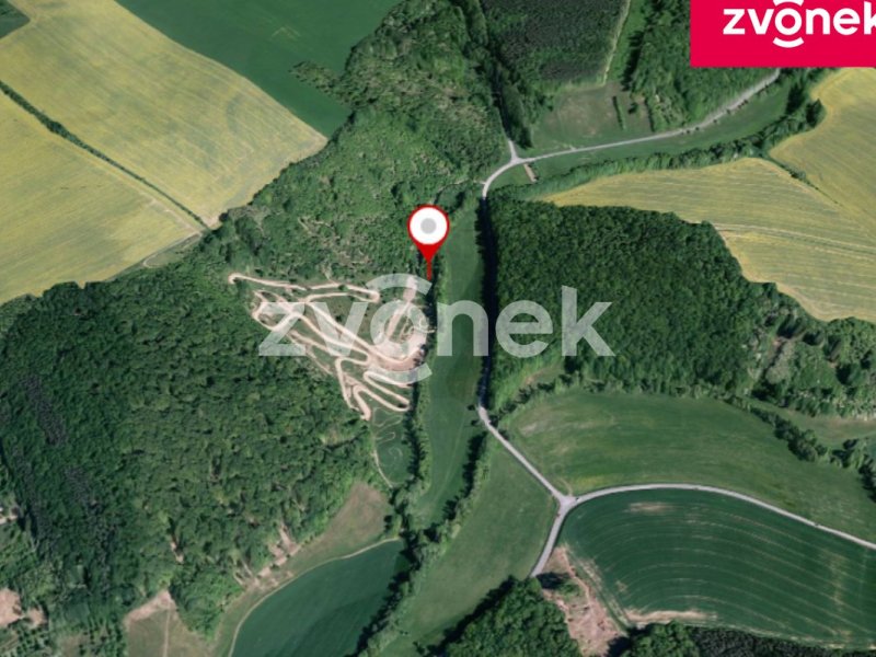 Prodej pozemku s loukou a lesem pro aktivní využití, Březolupy
