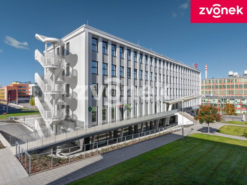 Pronájem ordinace v centru Zlína, 50 m2 nebo 109 m2
