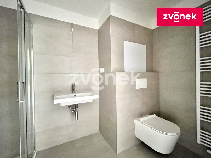 Vybavený byt 1+kk v novostavbě, Nad Stráněmi, Zlín