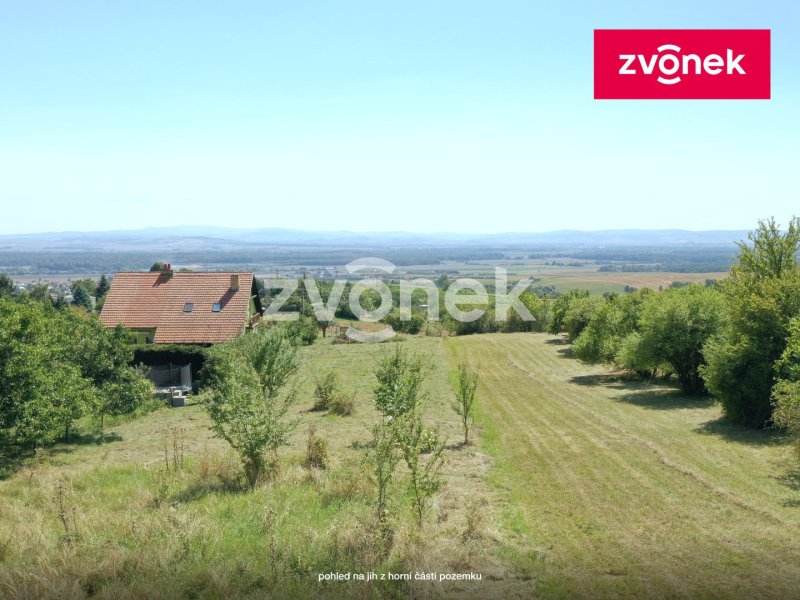 Prodej pozemku v obci Polešovice.