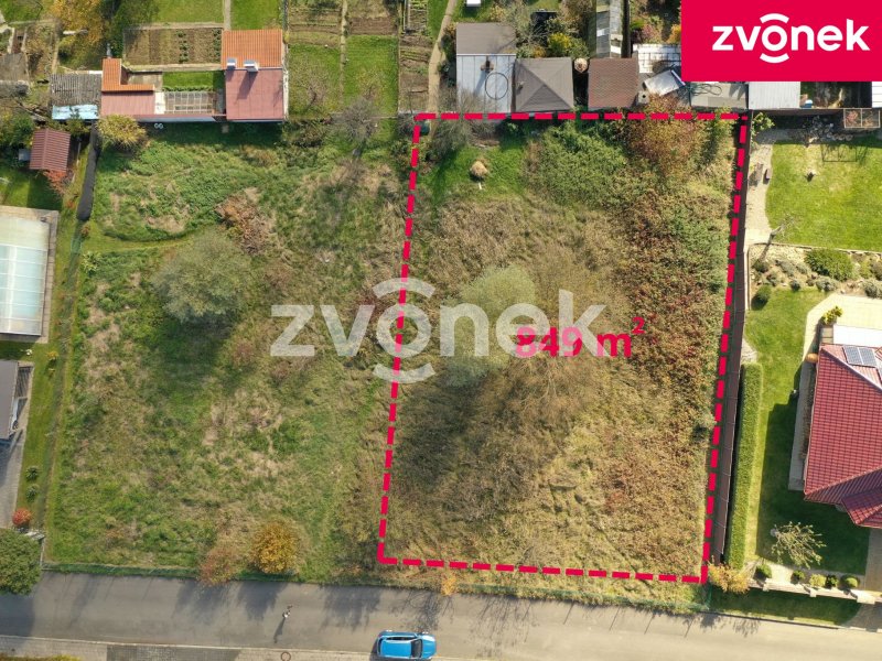 Atraktivní stavební pozemek Zlín - Kostelec, Jabloňová