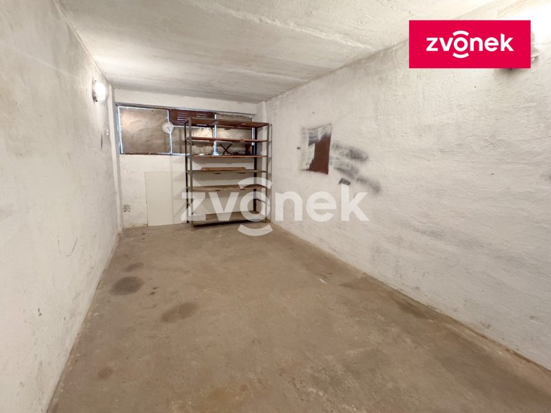 Garáž Zlín - Dřevnická, ihned