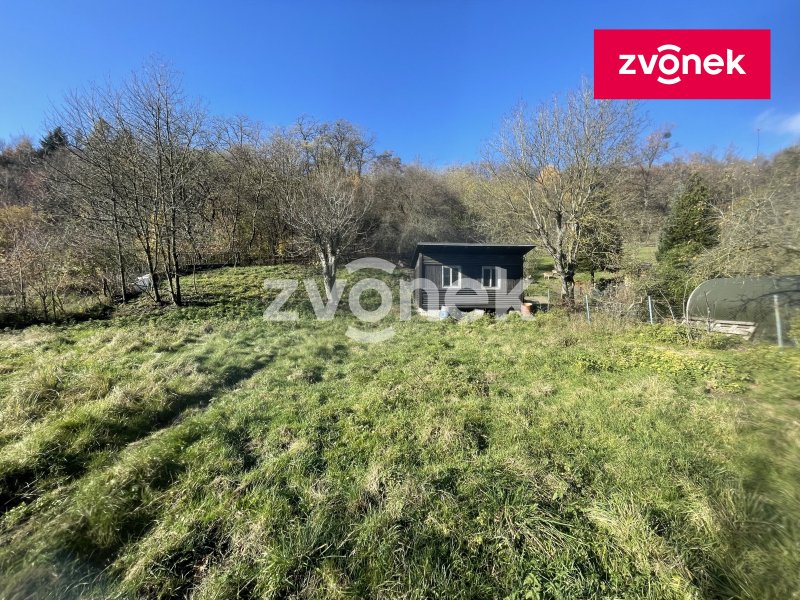 Krásná zahrada u Paseckého potůčku – vaše oáza klidu nebo investiční příležitost!