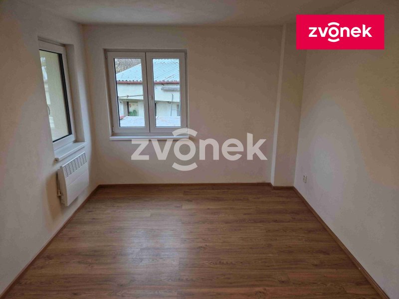 Pronájem bytu 1+1 v rodinném domě v obci Jalubí.