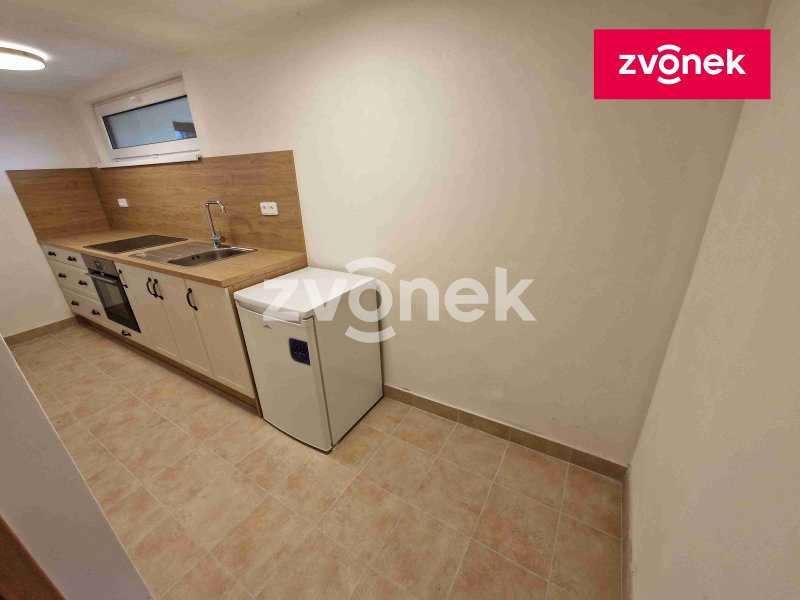 Pronájem bytu 1+1 v rodinném domě v obci Jalubí.