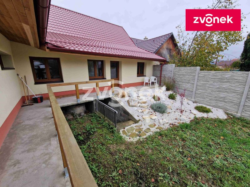 Pronájem bytu 1+1 v rodinném domě v obci Jalubí.