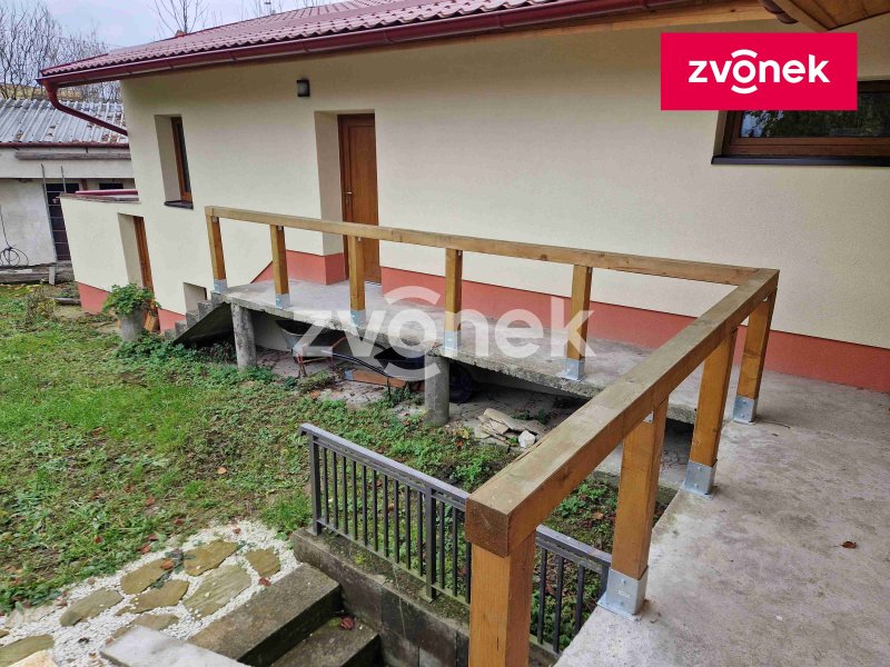 Pronájem bytu 1+1 v rodinném domě v obci Jalubí.