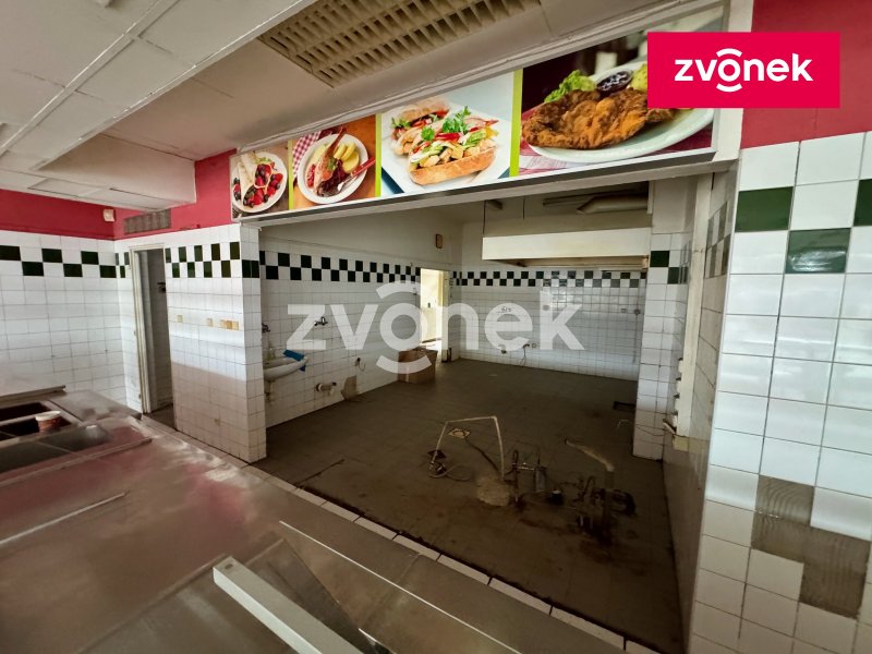 Pronájem komerčního prostoru od 120 m², Zlín