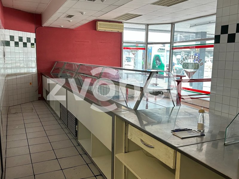 Pronájem komerčního prostoru od 120 m², Zlín