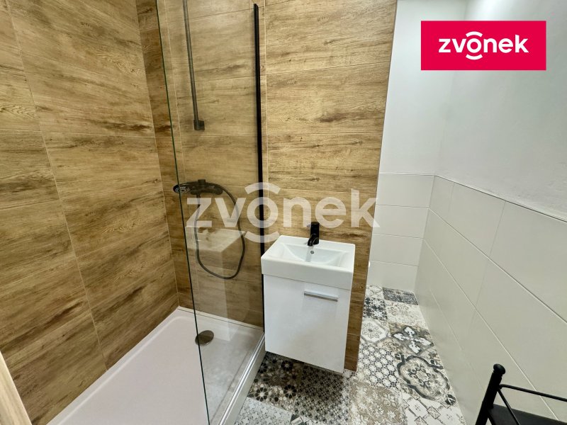 Pronájem bytu 2+1, Zlín - Podlesí