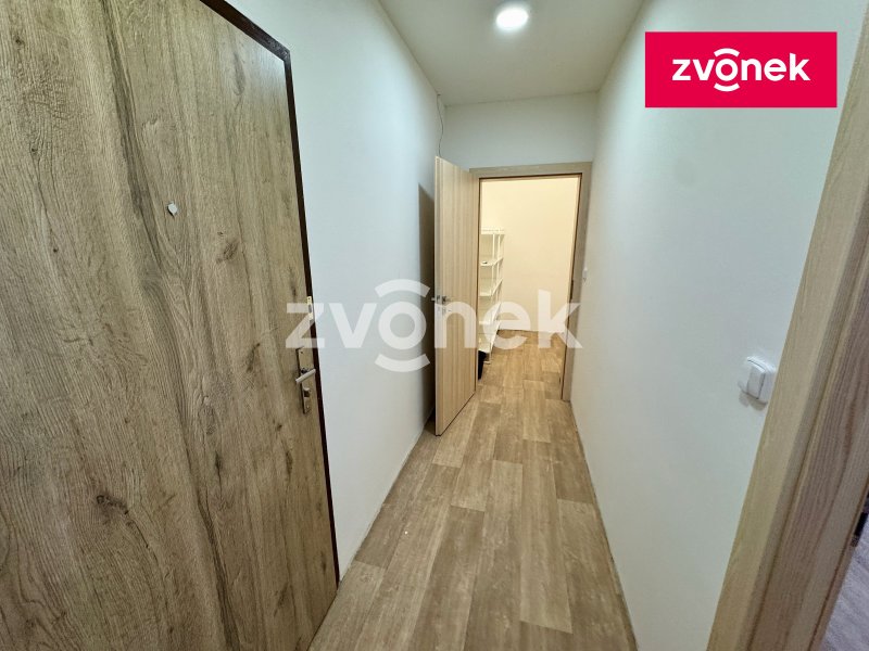 Pronájem bytu 2+1, Zlín - Podlesí