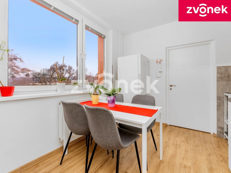 Slunný byt s lodžií po rekonstrukci na žádané adrese Zlín - Kúty