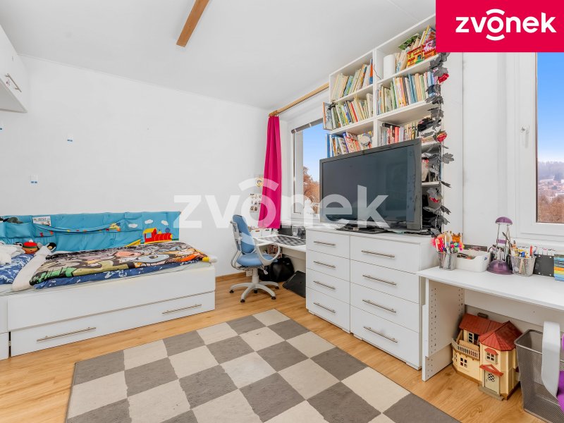 Slunný byt s lodžií po rekonstrukci na žádané adrese Zlín - Kúty