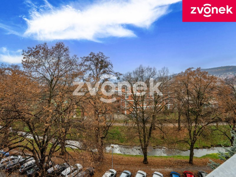 Slunný byt s lodžií po rekonstrukci na žádané adrese Zlín - Kúty