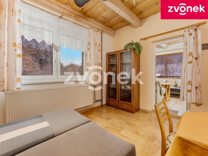 Investiční příležitost - prodej domu Velké Karlovice 250 m2, pozemek 3800 m2