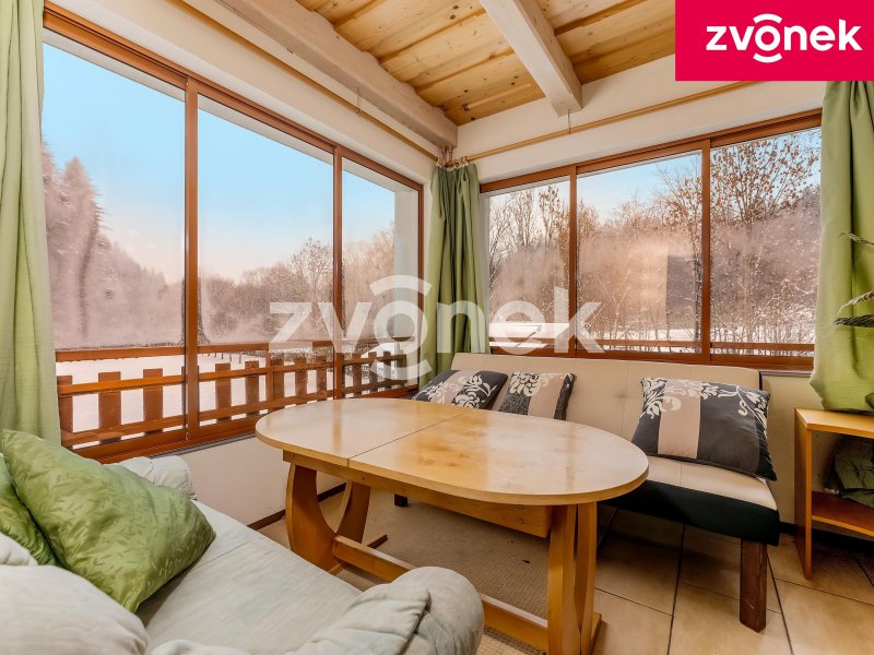 Investiční příležitost - prodej domu Velké Karlovice 250 m2, pozemek 3800 m2