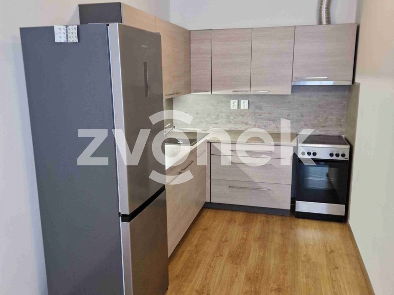 Pronájem bytu 2+kk ve Štěpnicích na Zahrádkách vedle Nemocnice.