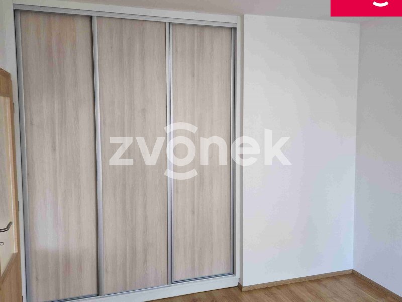 Pronájem bytu 2+kk ve Štěpnicích na Zahrádkách vedle Nemocnice.