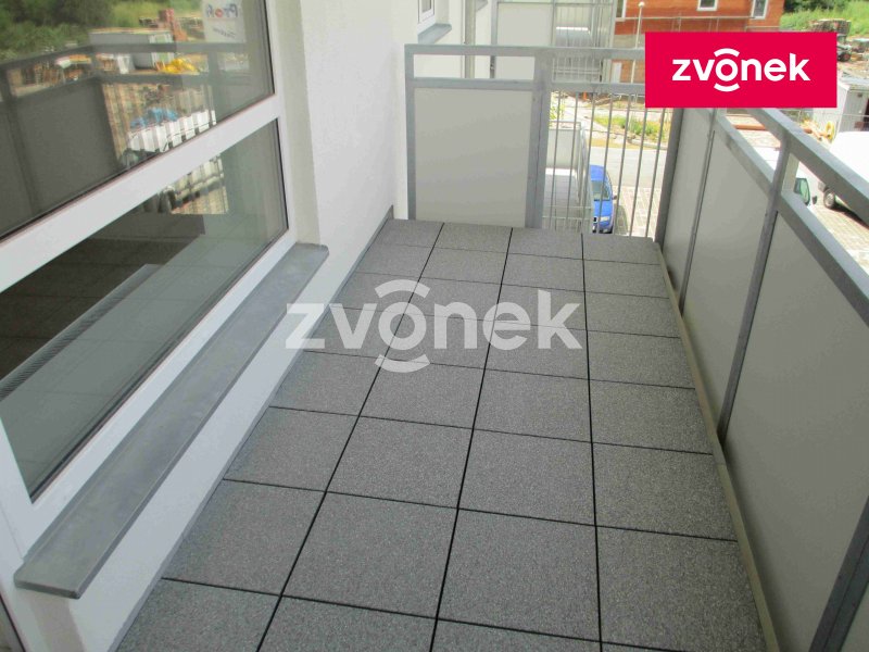 Pronájem bytu 2+kk ve Štěpnicích na Zahrádkách vedle Nemocnice.