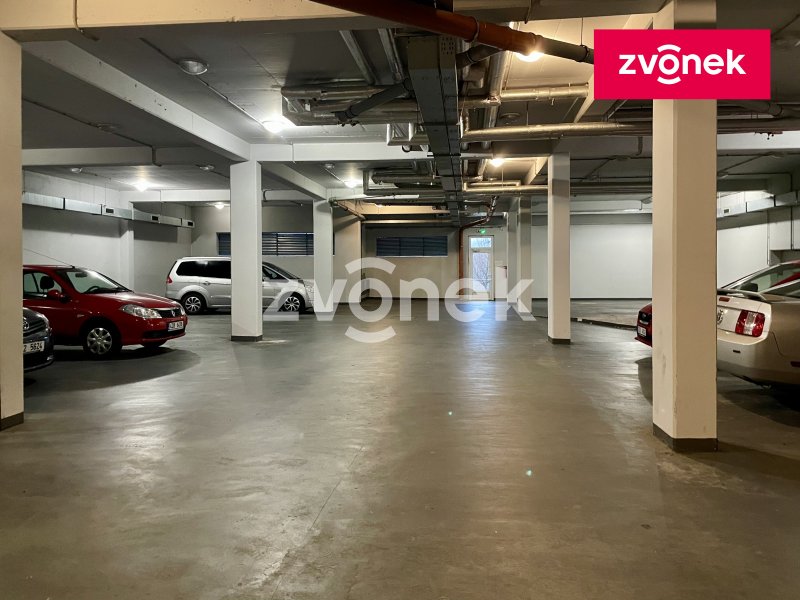 Pronájem 2+kk Podlesí, Zlín, s terasou a garážovým stáním