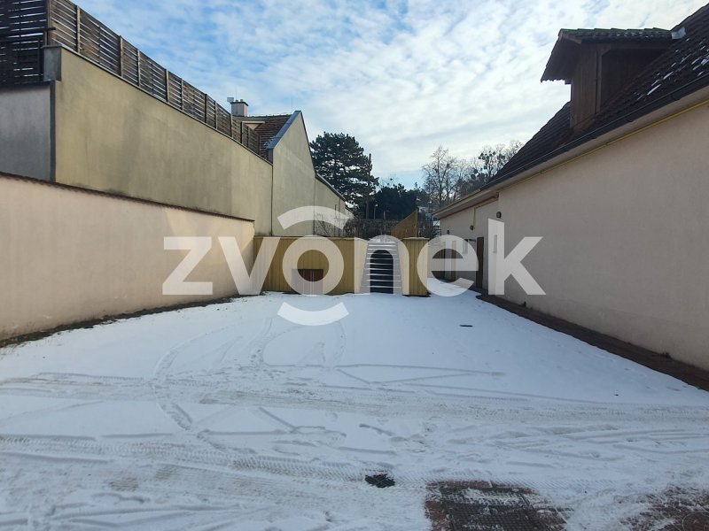 Pronájem prostor pro zdravotní a jim související služby