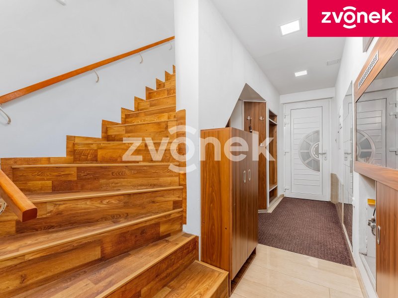 Prodej rodinného domu 4+1 po rekonstrukci, Hulín