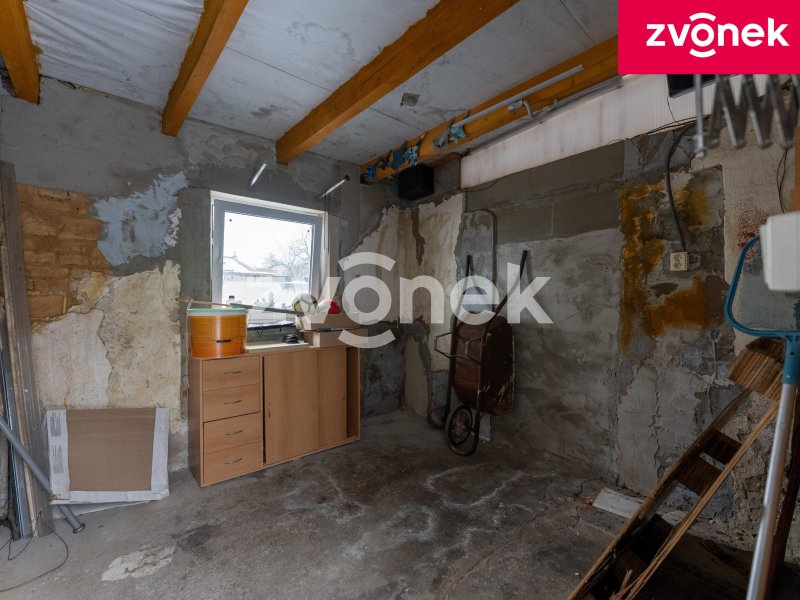 Prodej rodinného domu 4+1 po rekonstrukci, Hulín